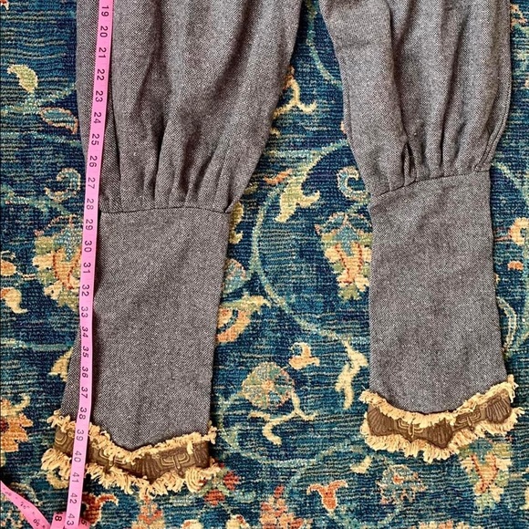 AnuttaraCrafts woolen pants - Picture 7 of 8